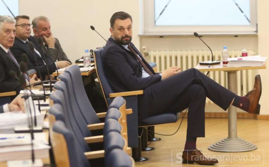 Konaković i Brčić: Novalić nije imao ustavno pravo, SDA je kao ranjeni lav